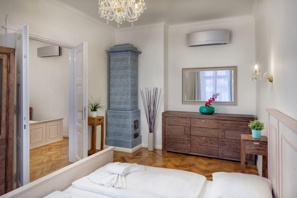 Dusni - Old Town Apartment Prague Exterior photo